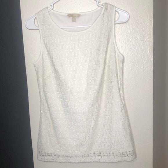 Banana Republic white unique knit design top! - Picture 2 of 3